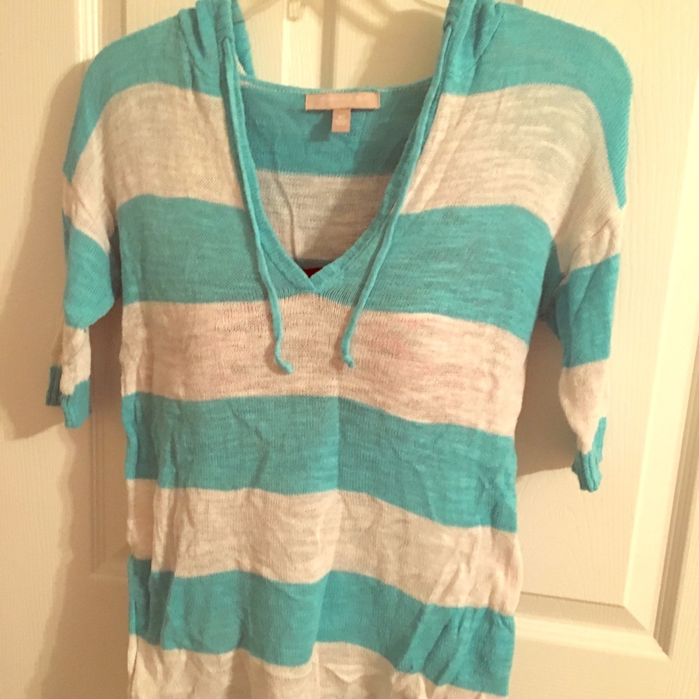 Banana Republic hooded short-sleeved sweater